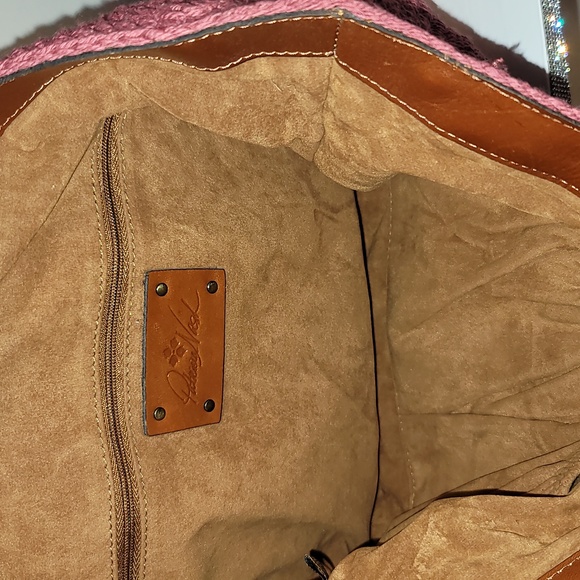 Patricia Nash Crochet Naomi Butterfly Tote Old Rose♥️🔥 - Picture 3 of 4